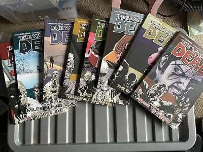 Buy The Walking Dead - Volumes 1-8 VGC • 45£