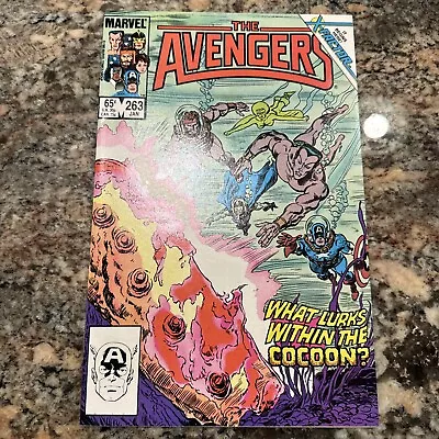 Buy * AVENGERS # 263 * Copper Age Marvel Comics 1986 …  Jean Grey ! Buscema … NM • 2.32£
