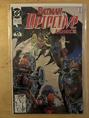 Buy Detective Comics #614, DC Comics, May 1990, NM • 3.65£