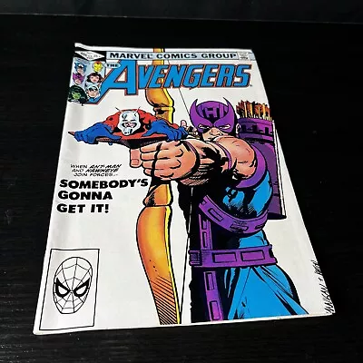Buy Avengers #223  Marvel Comics 1982 Taskmaster Appearance • 19.42£
