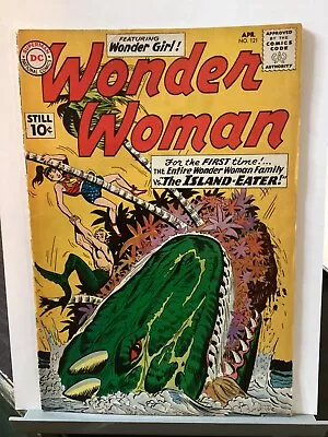 Buy SILVER AGE WONDER WOMAN #121 DC 1961 1st APPEARANCE WONDER FAMILY • 23.29£