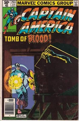 Buy 46037: Marvel Comics CAPTAIN AMERICA #253 VF- Grade • 12.02£