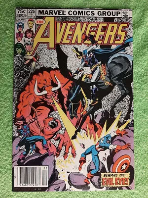 Buy AVENGERS #226 Potential 9.6 Or 9.8 : NEWSSTAND Canadian Price Variant : RD6493 • 35.72£