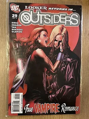 Buy DC Outsiders Issue 29 Jun 2010 Didio Kramer • 1£