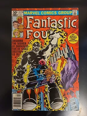 Buy Fantastic Four #229 Ebon Seeker 1/81 - Newsstand • 4.65£
