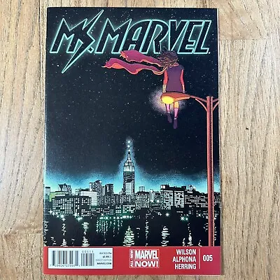 Buy Ms Marvel #5 Iconic Cover 1st Cameo App Inventor MARVEL COMICS 2014 NM- 🔥🔑 • 15.49£