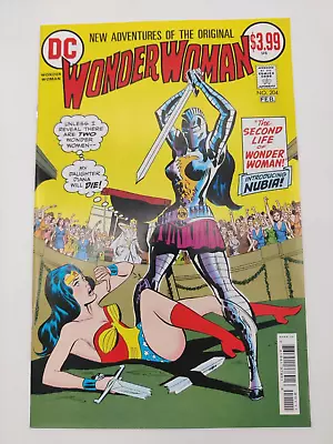 Buy Wonder Woman Facsimile Edition #204 NM 2022 DC Comics • 3.88£