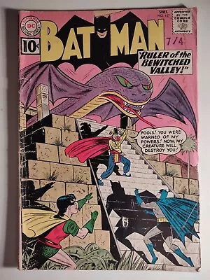 Buy Batman #142, GD+/2.5, DC Comics 1961, Robin, Ruler Of The Bewitched Valley! 🔥 • 30.28£