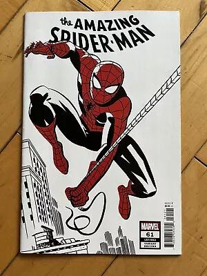 Buy COMICS: AMAZING SPIDER-MAN #61 (MICHAEL CHO TWO-TONE Variant) New Unread NM • 5.95£