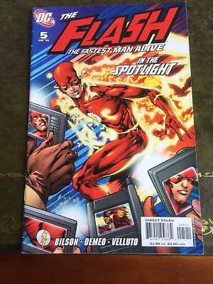 Buy The Flash 5 DC Comics The Fastest Man Alive In The Spotlight Dec 2006 • 4£