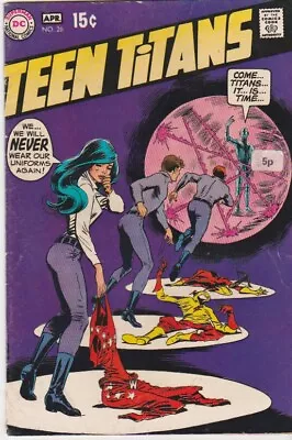 Buy TEEN TITANS 26 (DC 1970) FN+  Pence Sticker First Mal Duncan • 15£