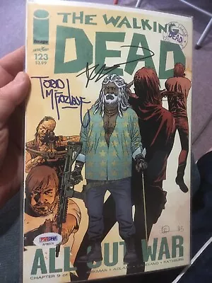 Buy The Walking Dead #123 Signed Todd Mcfarlane &  Rob Kirkman PSA/DNA Certified • 155.32£