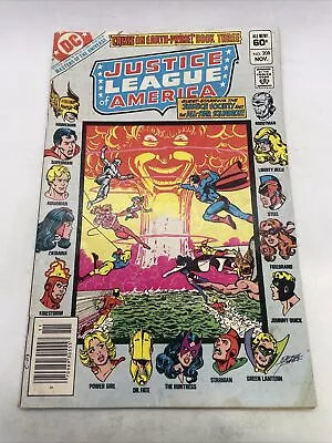 Buy Justice League Of America Crisis On Earth #208 (Nov 1982, DC) • 6.60£