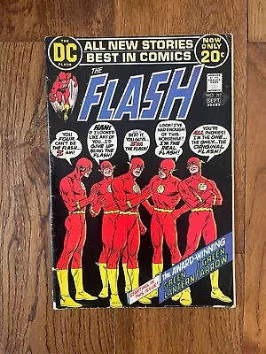 Buy Dc The Flash Comic #217 • 10£