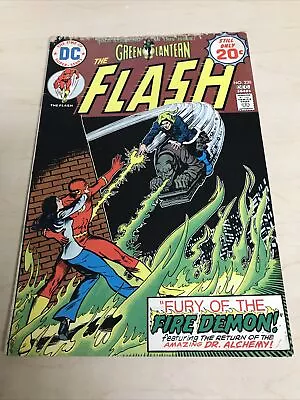 Buy Flash #230 (-5.0) 1974/Fire Demon!/Green Lantern/Dc Comics • 10.09£