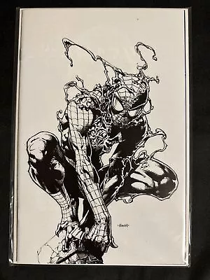 Buy The Amazing Spider-man #35 Finch Black And White Virgin Variant ! • 17.95£