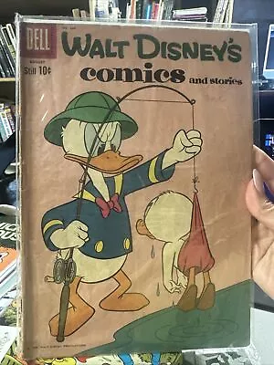 Buy Dell Comics Walt Disney's Comics And Stories #239 Vol 20 No.11 August 1960 • 11.65£