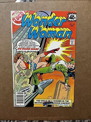 Buy Wonder Woman #251 Newsstand - Death Of Orana - 1979 - VF Range • 6.81£
