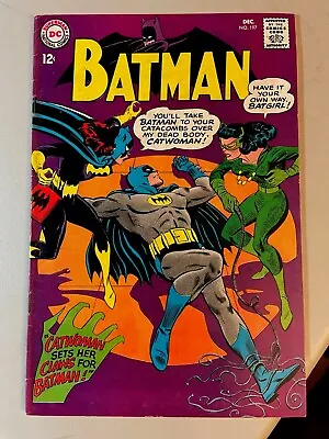 Buy BATMAN #197 / F+ Or Better / CLASSIC COVER: CATWOMAN, BATGIRL, 1967 COMIC BOOK • 62.20£