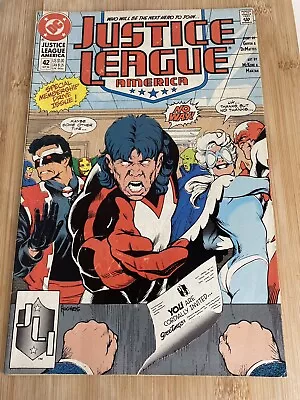 Buy DC Comics Justice League America Volume 1 Issue 42 September 1990. • 5£