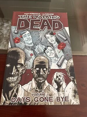 Buy The Walking Dead Volume 1 • 6£