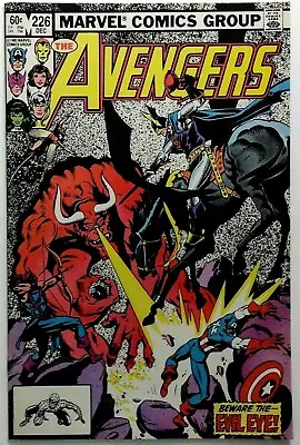 Buy  Avengers Marvel #226 Dec 1982 Black Knight Captain Vision Beast Issue Comic Vf • 6.17£
