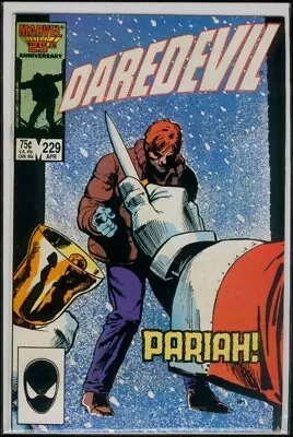 Buy Marvel Comics DAREDEVIL #229 NM 9.4 • 7.76£