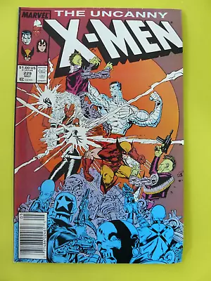 Buy Uncanny X-Men #229 - 1st Appearance Of The Reavers - Claremont - VF - Marvel • 7.76£