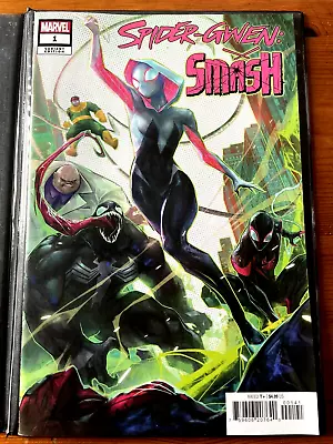 Buy SPIDER-GWEN SMASH #1 IVAN TAO VARIANT - Bagged And Boarded • 6£