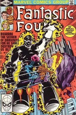 Buy FANTASTIC FOUR #229 F/VF, Bill Sienkiewicz Direct Marvel Comics 1981 Stock Image • 3.88£