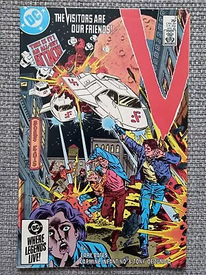 Buy DC Comics V Vol 1 #3 • 6.35£