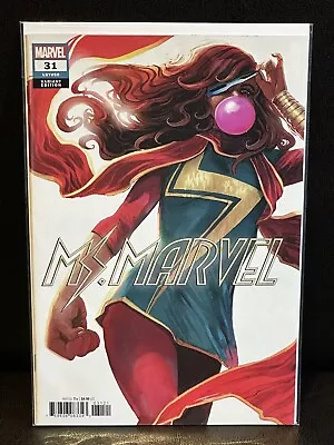 Buy 🔥MS MARVEL #31 Variant - STEPHANIE HANS Cover - 1st SKUNK GIRL MARVEL 2018 NM🔥 • 9.95£