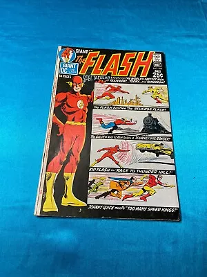 Buy Flash Giant #205, May 1971, 64 Pages, Fine Condition • 8.39£