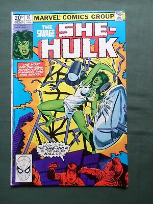 Buy The Savage She Hulk  - Marvel Comic  - #16 - Vol1 - May 1981 • 5.50£
